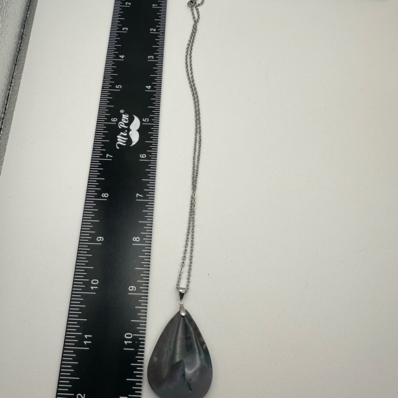 Purple Ocean Jasper Pendant Necklace - Picture 7 of 8